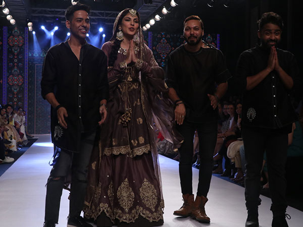 Rhea Chakraborty Insta