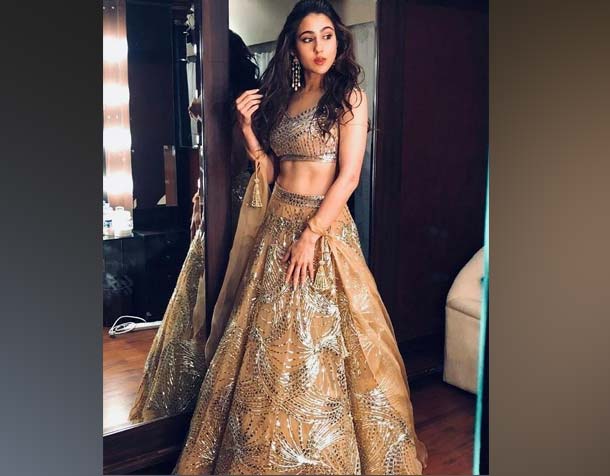 Shah Rukh Khan And Gauri Khan Diwali Bash Shah Rukh Khan And Gauri Khan Diwali Bash