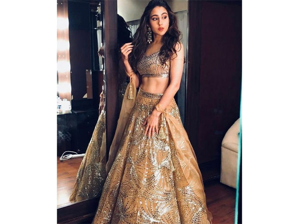 Sara Ali Khan traditional Fashion
