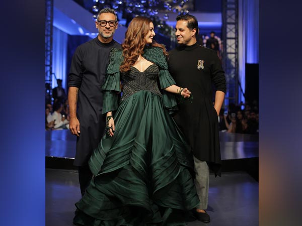Dia Mirza Shantanu & Nikhil