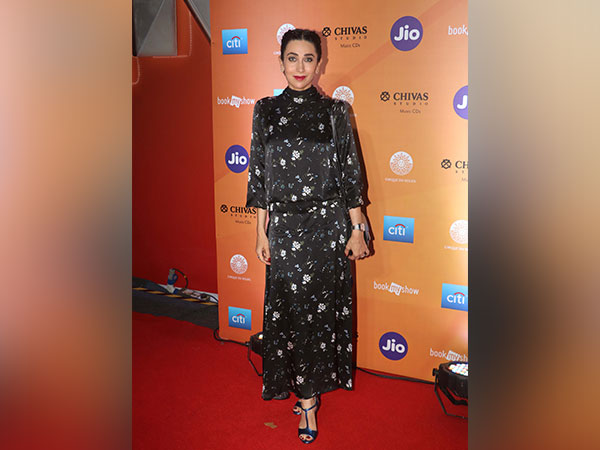 Karisma Kapoor Dresses