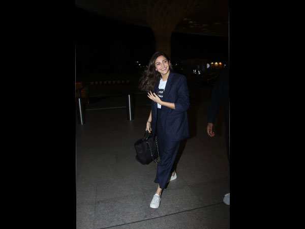 Anushka Sharma Airport Looks