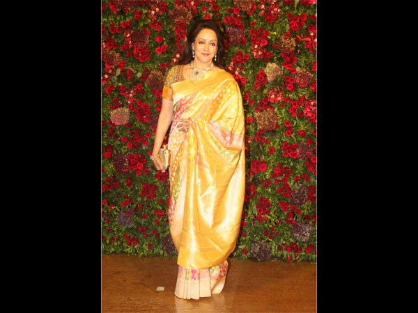 Hema Malini Deepika Ranveer Reception