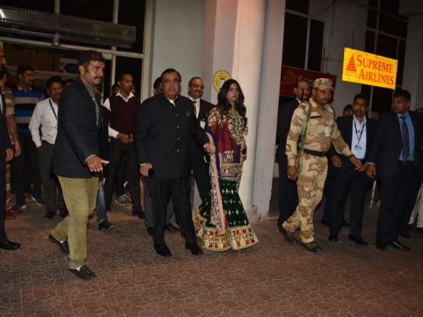 Nita Ambani Priyanka Chopra wedding