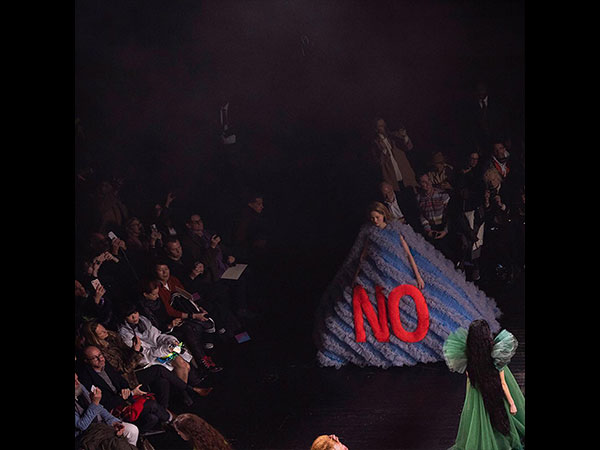  Viktor & Rolf Paris Fashion Week 2019