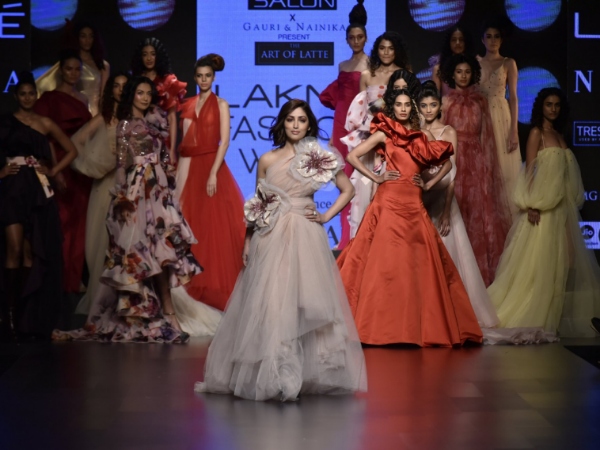 Yami Gautam Showstopper