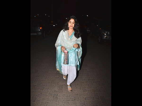 Janhvi Kapoor Style