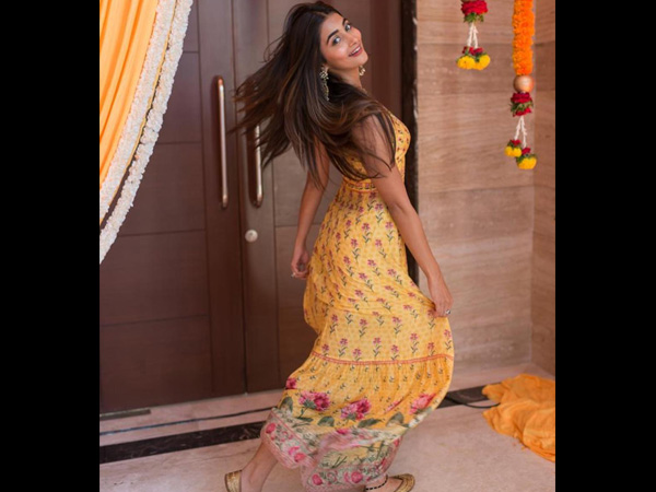 Pooja Hegde Style Pooja Hegde Style