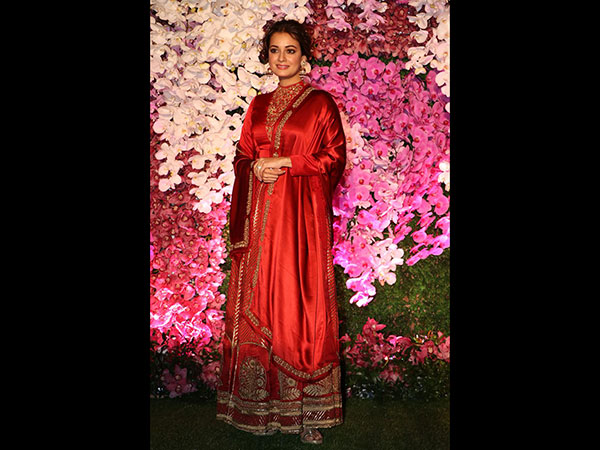  Dia Mirza Traditional Looks