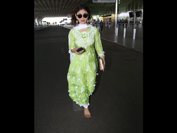 Mouni Roy Airport Looks Mouni Roy Airport Looks