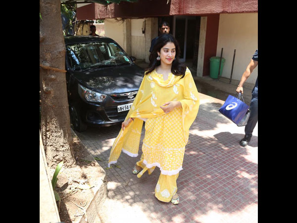 Janhvi Kapoor Style