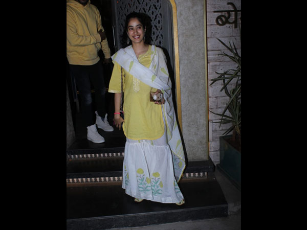 Janhvi Kapoor fashion