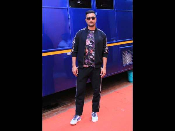  Vicky Kaushal Style