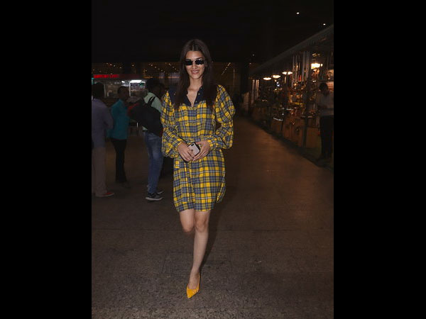 Kriti Sanon Airport Look Kriti Sanon Airport Look