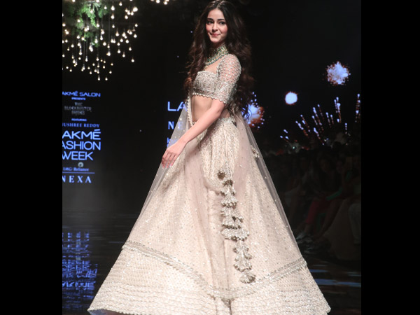 Ananya Panday LFW 2019