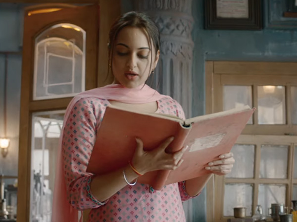 Sonakshi Sinha Khandaani Shafakhana