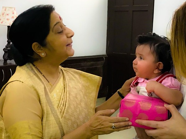 Sushma Swaraj Twitter