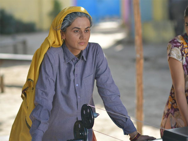 Taapsee Pannu Kangana Ranaut