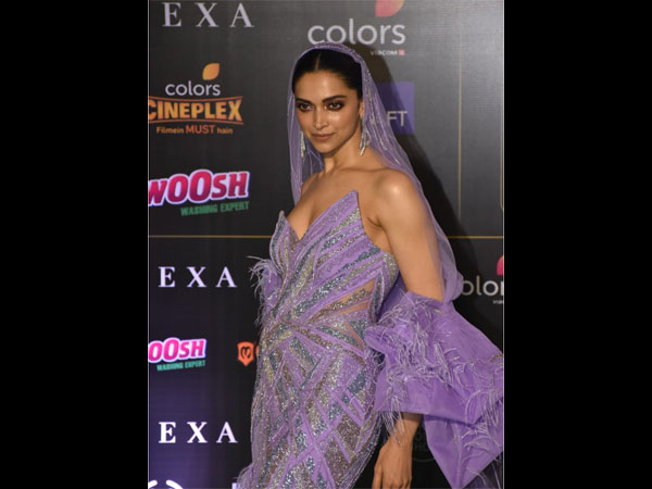 Deepika Padukone IIFA 2019