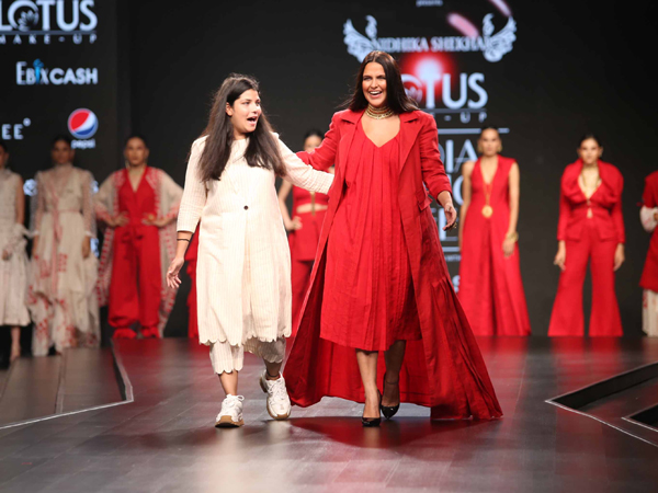 Neha Dhupia Lotus Makeup India Fashion Week SS20