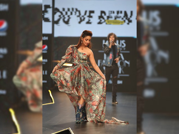 Yami Gautam Showstopper