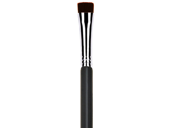 eye makeup brushes