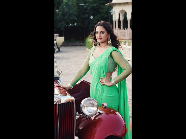 Sonakshi Sinha Yu Karke Sonakshi Sinha Yu Karke