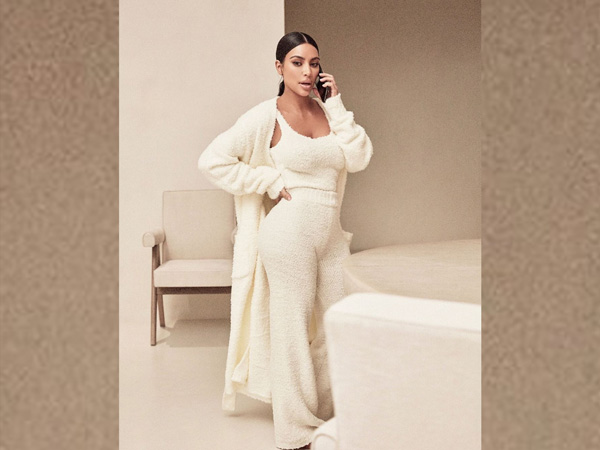  Kim Kardashian Fashion 