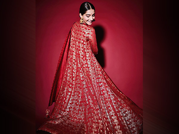 Sonam Kapoor Ahuja's Vibrant Anarkali