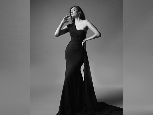  Athiya Shetty Fashion