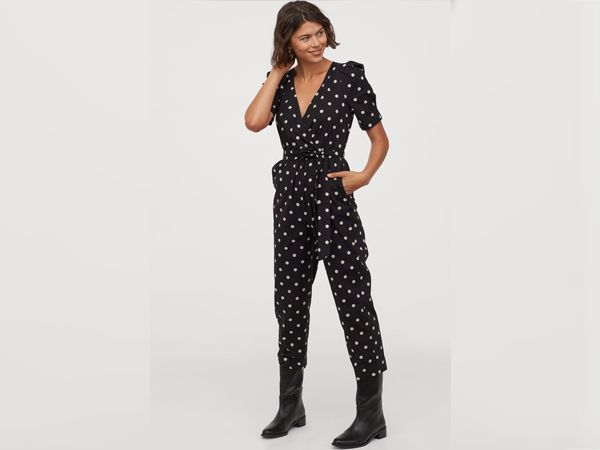 Polka Dot Jumpsuit-Fashion Ideas For College Girls