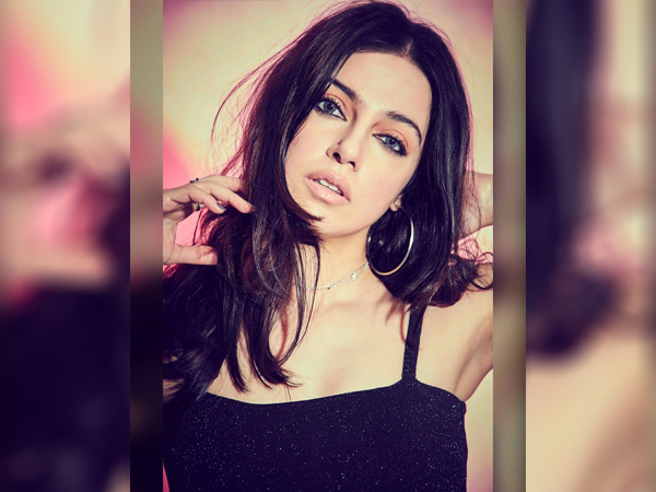 Divya Khosla Kumar Fashion Divya Khosla Kumar Fashion