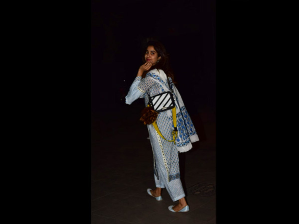 Janhvi Kapoor In A Blue Printed Suit