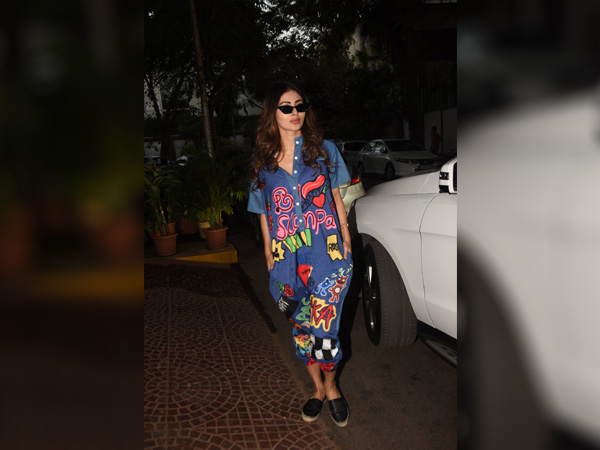 Mouni Roy Style