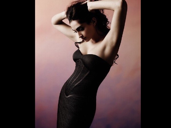 Sonam Kapoor Ahuja in black dress