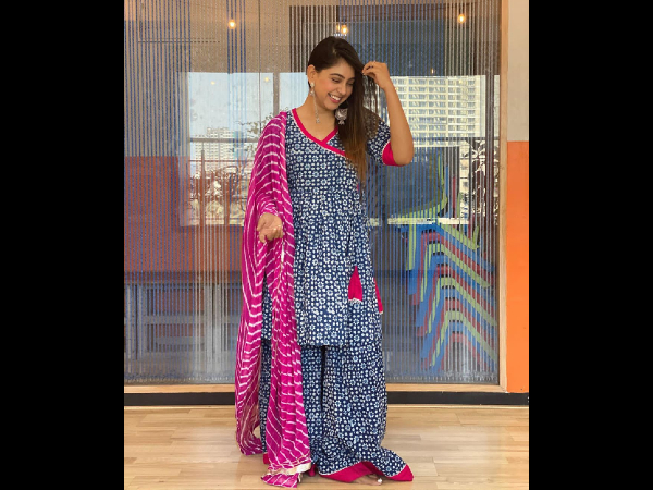 Niti Taylor In A Printed Ethnic Attire
