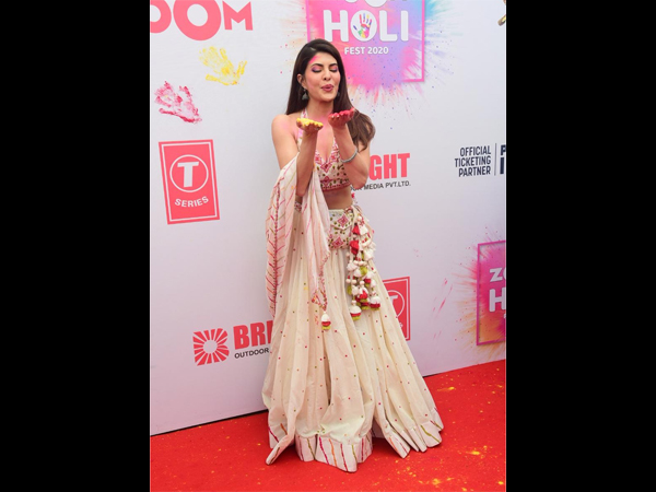 Jacqueline Fernandez At Holi Fest Jacqueline Fernandez At Holi Fest
