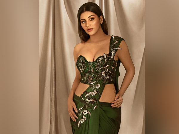 Yashika Aannand In Green Saree Gown