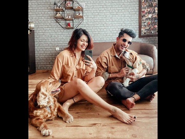 Kishwer Merchant Fashion