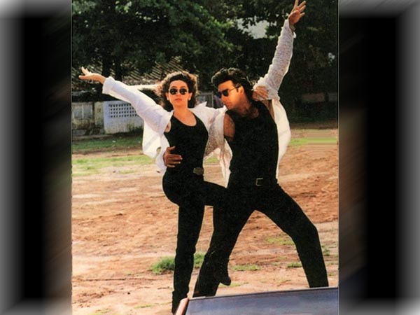 Karisma Kapoor And Akshay Kumar