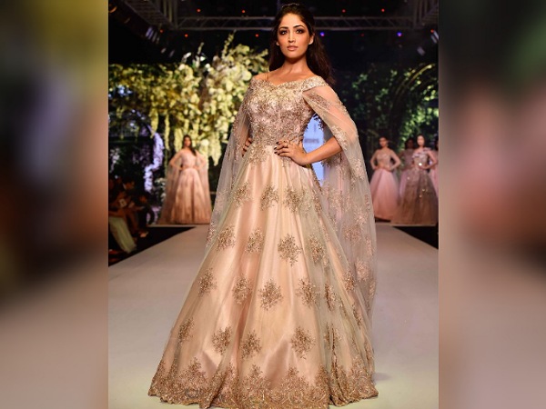 Yami Gautam In A Pastel Ensemble At Bombay Times Fashion Week 2018
