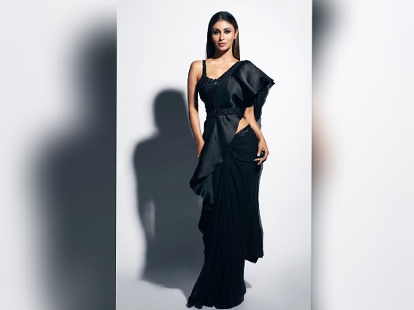 Mouni Roy In A Black Belted Saree