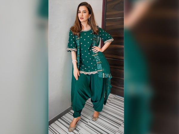 Gauahar Khan Fashion