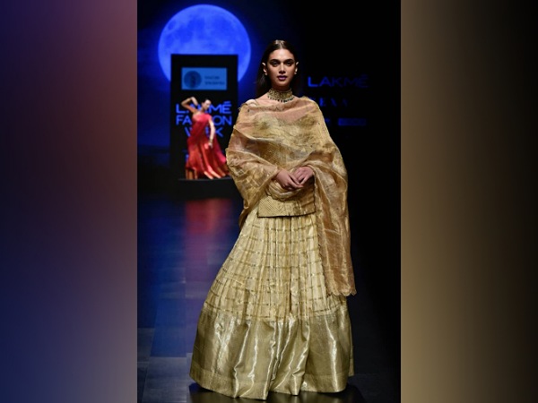 Aditi Rai Hydari Showstopper