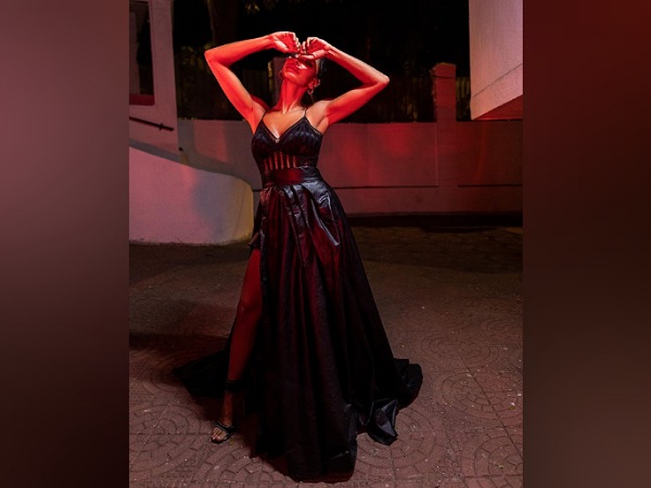 Shibani Dandekar Birthday