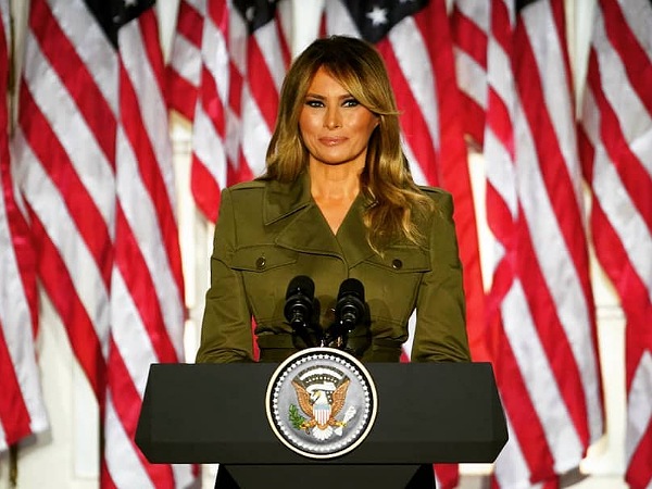 Melania Trump Khaki Outfit For Republican National Convention Melania Trump Khaki Outfit For Republican National Convention