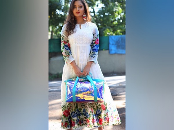 Rashami Desai In A White Floral Kurti