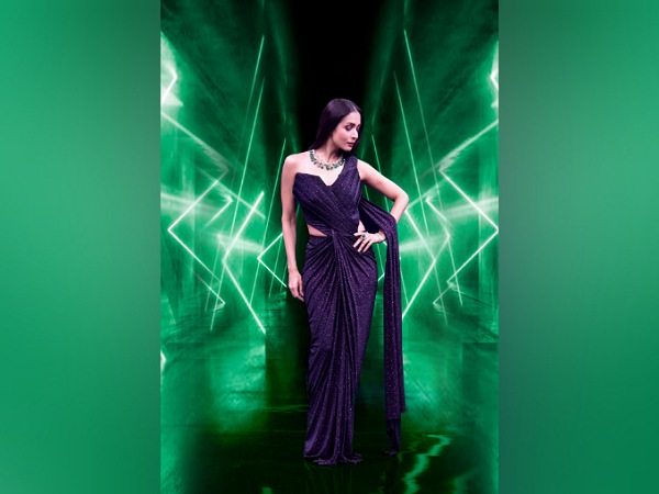 Malaika Arora’s Saree Gown And It’s Cost Malaika Arora’s Saree Gown And It’s Cost