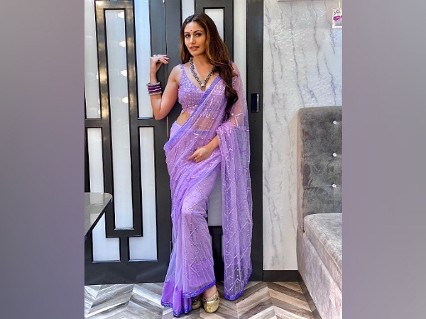 Surbhi Chandna In A Purple Saree