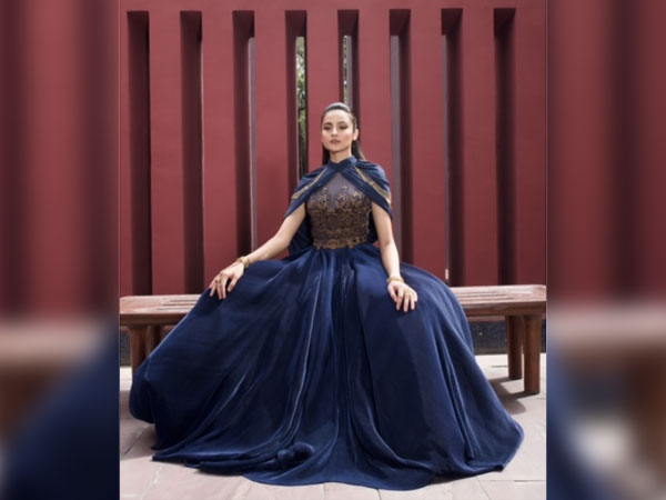 Shantanu And Nikhil Outfits